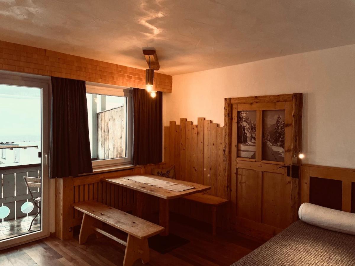 Pension Kreuzeck - Dein Gluecksplatz Am Lech Weissenbach am Lech Exterior foto