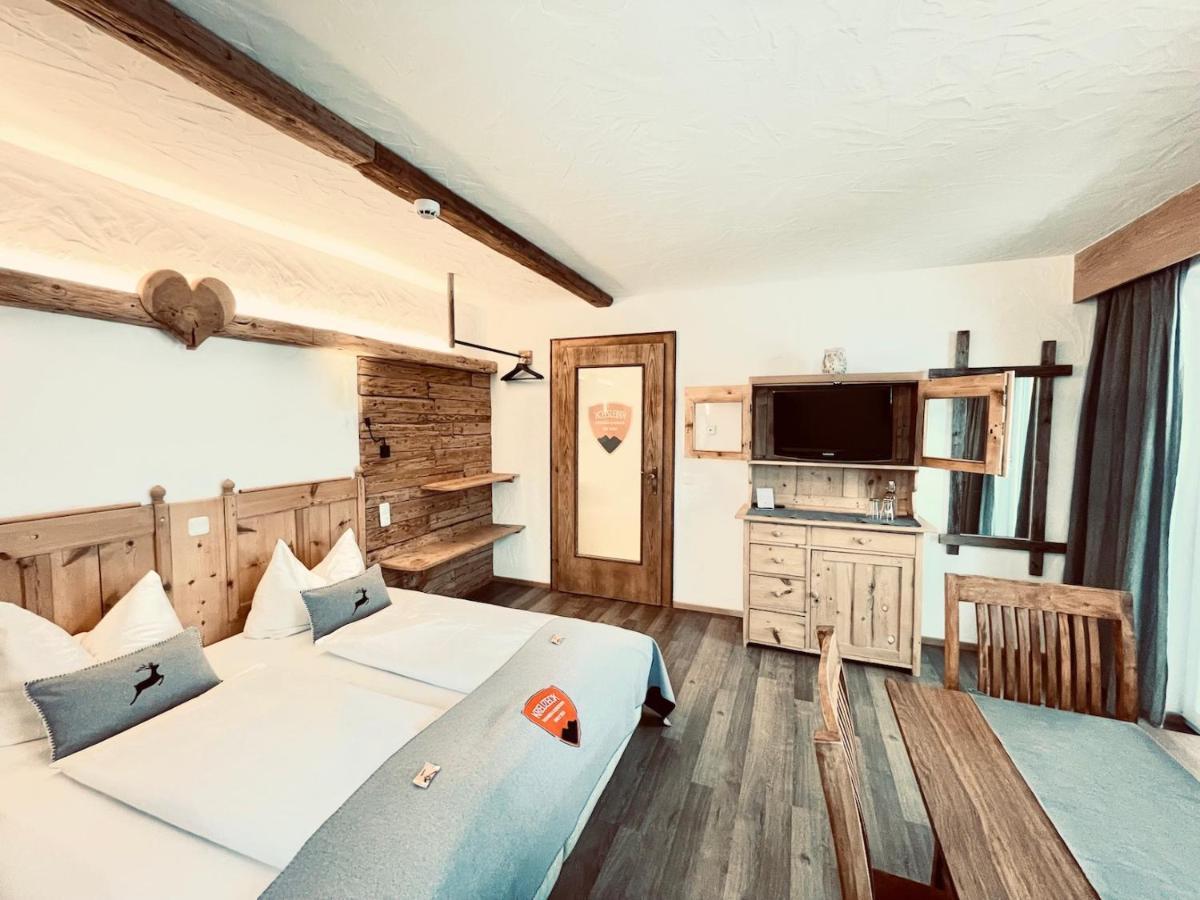 Pension Kreuzeck - Dein Gluecksplatz Am Lech Weissenbach am Lech Exterior foto