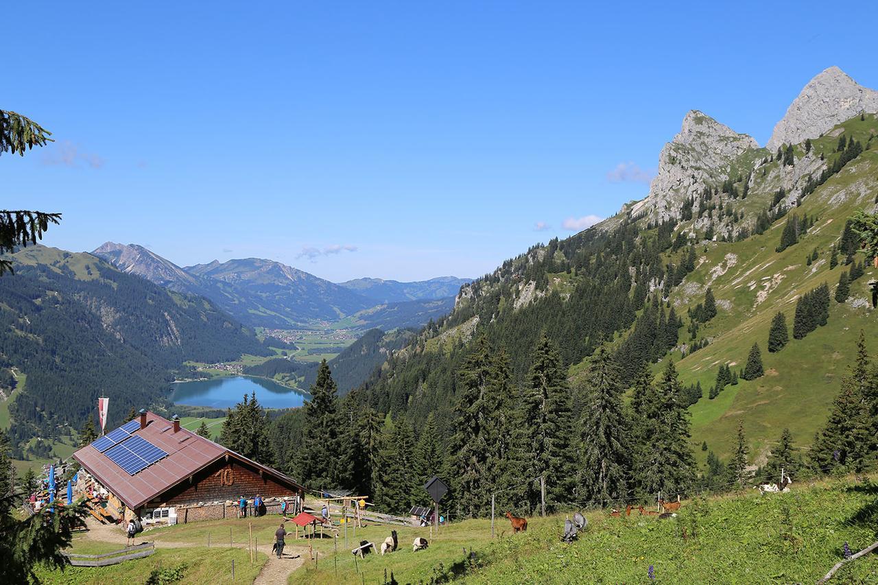 Pension Kreuzeck - Dein Gluecksplatz Am Lech Weissenbach am Lech Exterior foto